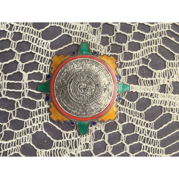 Vintage 50s Mexican Sterling Silver Brooch Aztec Calendar Pendant Rockabilly - Picture 1 of 3